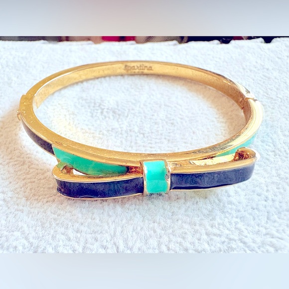 Spartina 449 Bow bracelet hinged goldtone navy turquoise colors VGUC - Picture 1 of 5